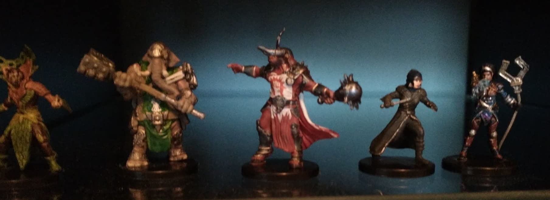 WizKids D&D Icons of The Realms: Guildmasters' Guide to Ravnica Companion Starter Set One customer photo 1