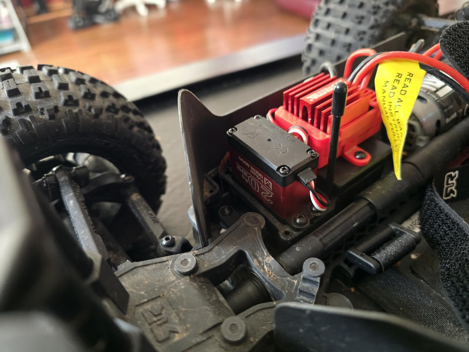 Miuzei 20KG Servo Motor High Torque RC Servo Metal Gear Waterproof for 1/8, 1/10 R/C Model DIY Car Robot, DS3218, Control Angle 270° customer photo 1