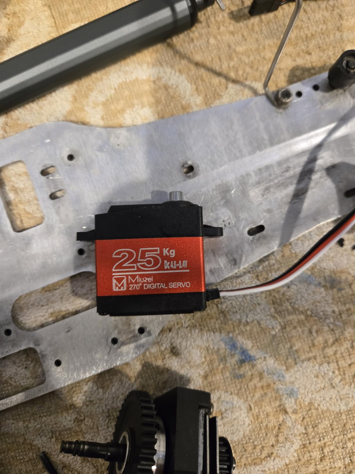 Miuzei 20KG Servo Motor High Torque RC Servo Metal Gear Waterproof for 1/8, 1/10 R/C Model DIY Car Robot, DS3218, Control Angle 270° customer photo 2