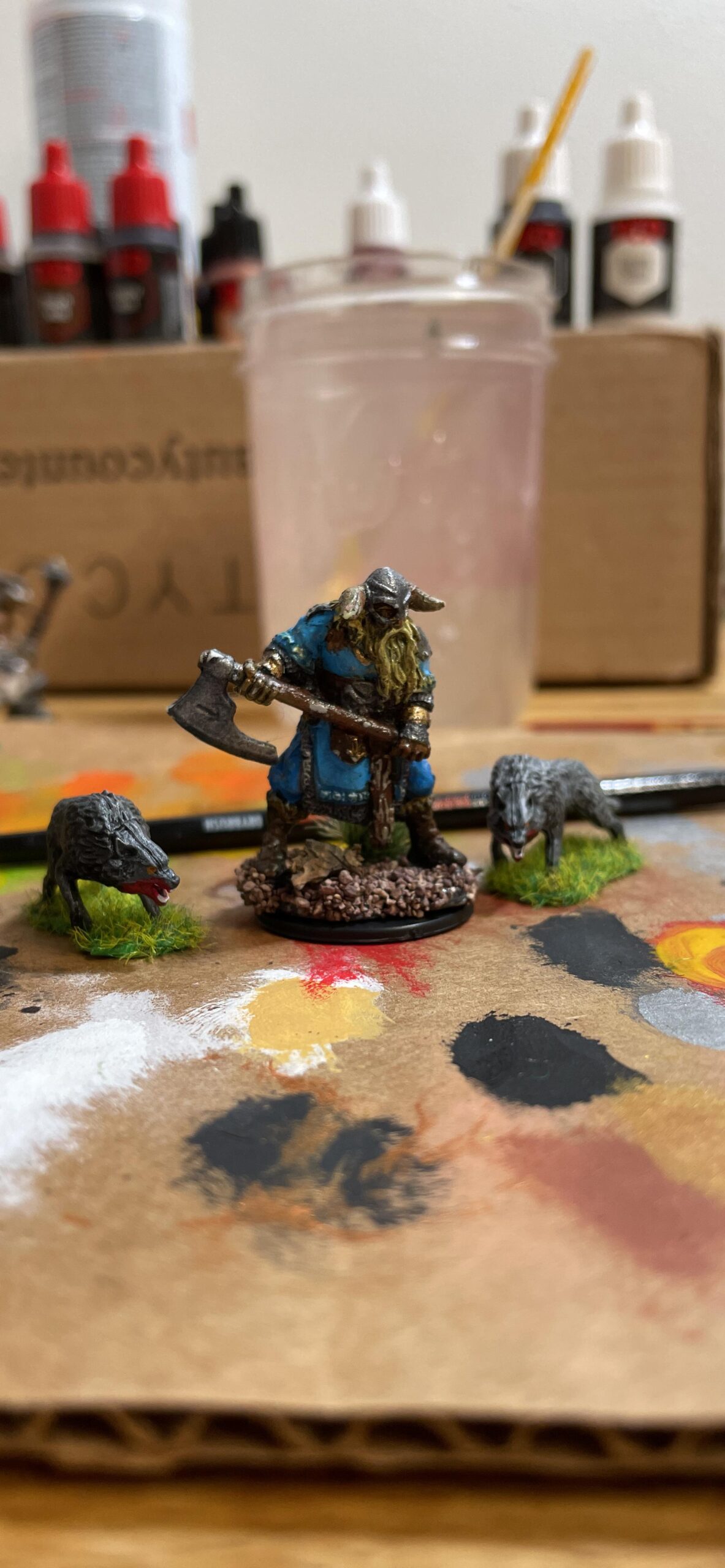 WizKids Deep Cuts Unpainted Miniatures: Wave 7: Timber Wolves customer photo 2