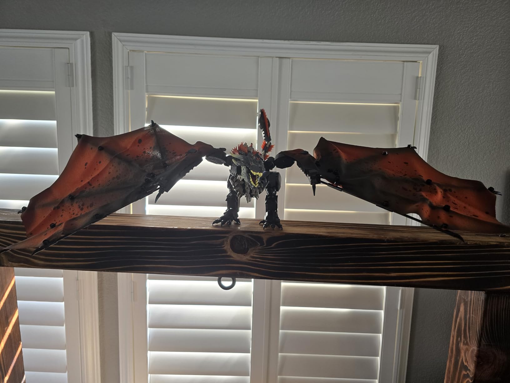 Mega Construx Game of Thrones Daenerys & Drogon Building Set customer photo 1