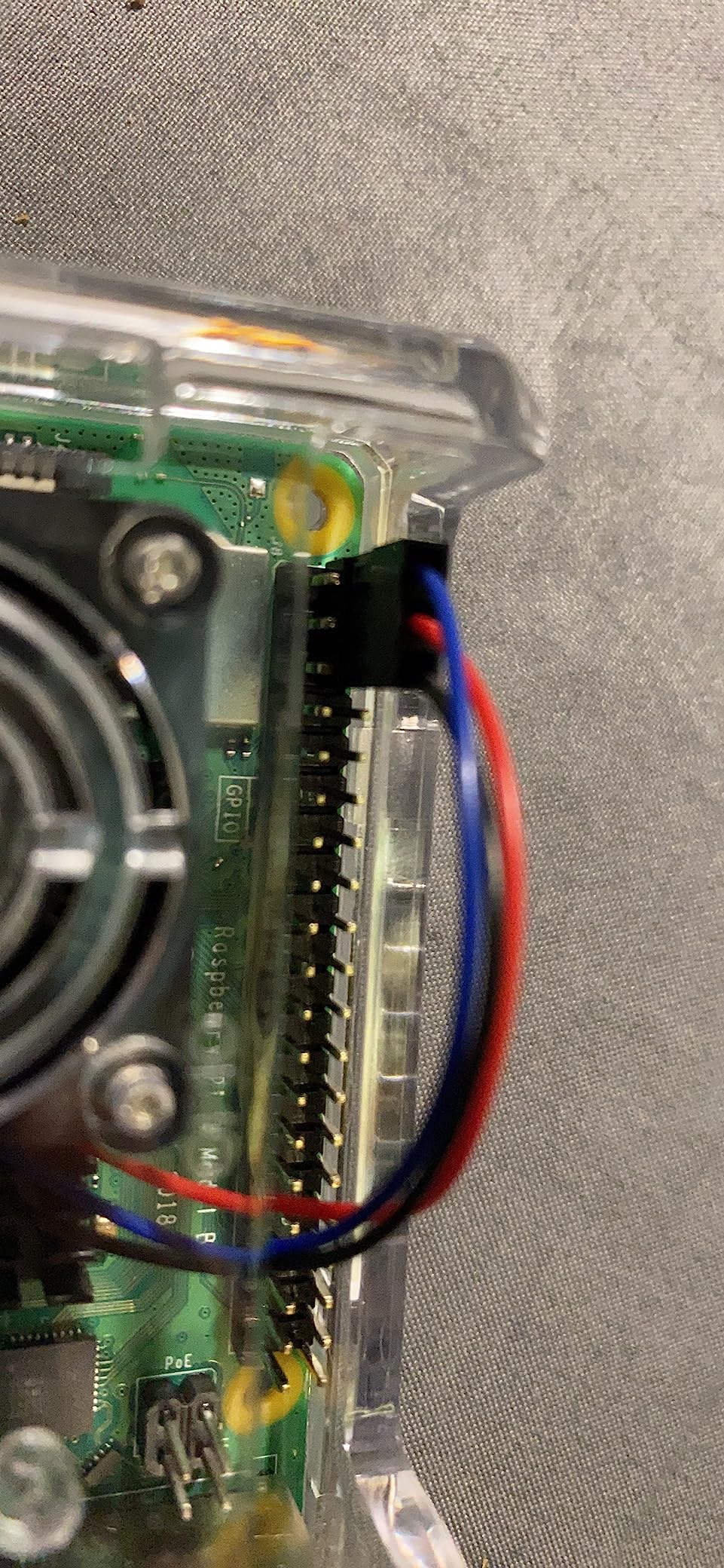 Vilros Basic Starter Kit for Raspberry Pi 4 with Fan Cooled ABS Case-Includes Raspberry Pi 4 Board and 7 Accessories (4GB, Clear Transparent Case) customer photo 1