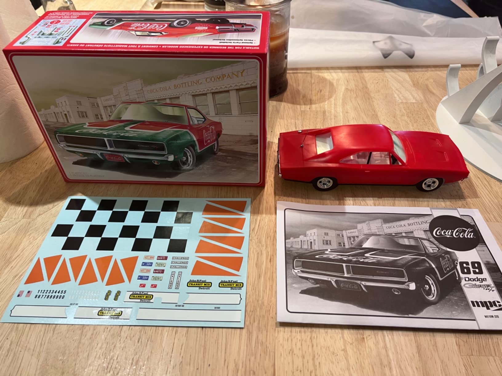1969 Dodge Charger RT (Coca Cola) Snap (2T) 1:25 Scale Model Kit customer photo 2