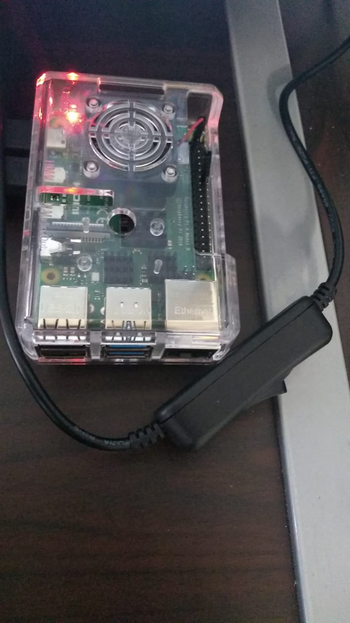 Vilros Raspberry Pi 4 Complete Starter Kit- Includes Raspberry Pi 4 Board, Fan Cooled Case, 64GB Preloaded Micro SD Card and More (4GB, Clear Transparent Case) customer photo 2