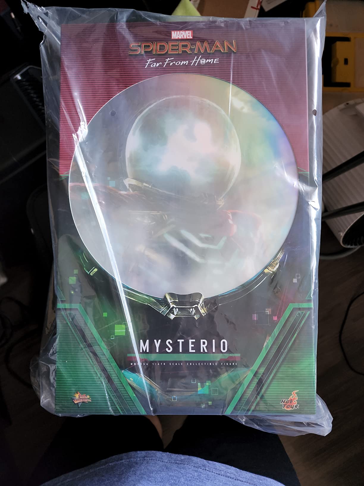 Marvel Spider-Man Far from Home Mysterio Jake Gyllenhaal 1/6 Scale Collectible Figure customer photo 1