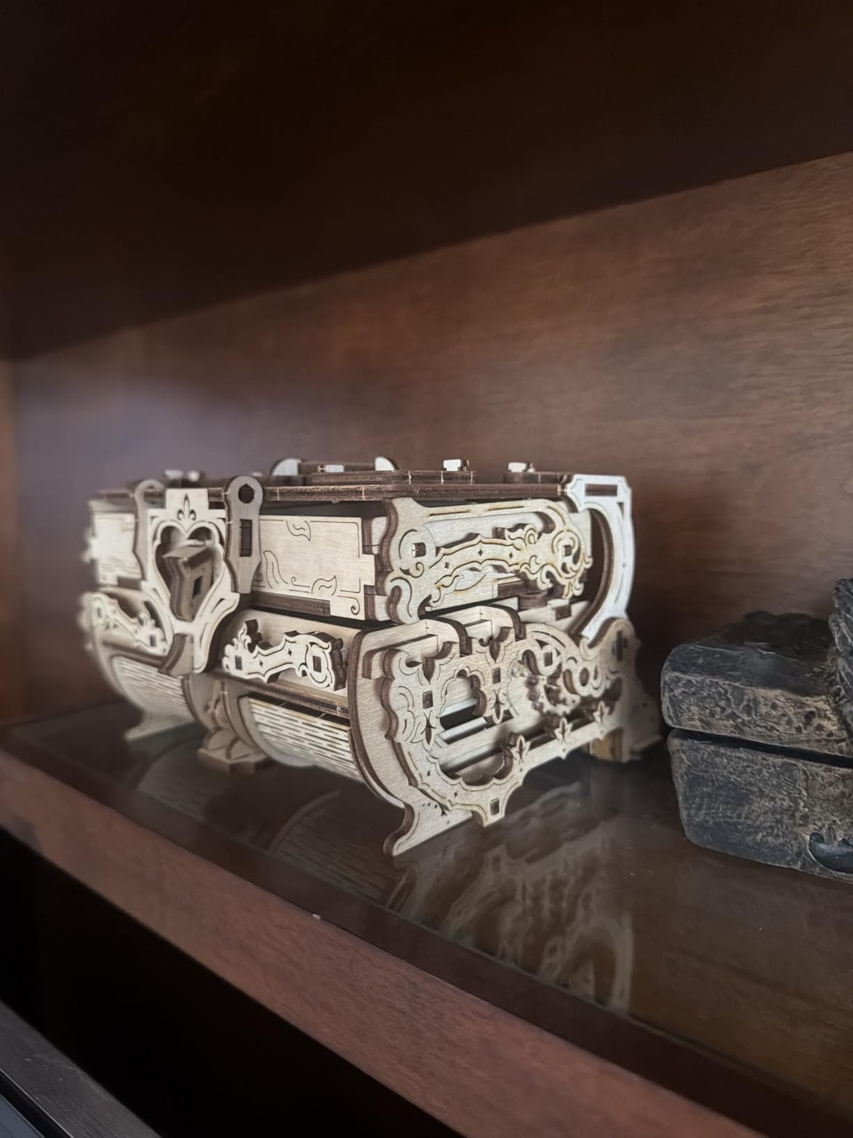 UGEARS Antique Box 3D Wooden Puzzles for Adults - Wooden Model Kits for Adults Puzzle Box DIY Kits for Adult Mechanical Models Brain Teaser, Hobby Set Home Decoration customer photo 1