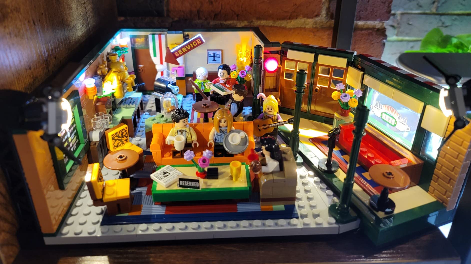 Led Lighting Kit for Friends Central Perk - Compatible with Lego 21319 Building Blocks Model (Not Include The Lego Set) customer photo 1