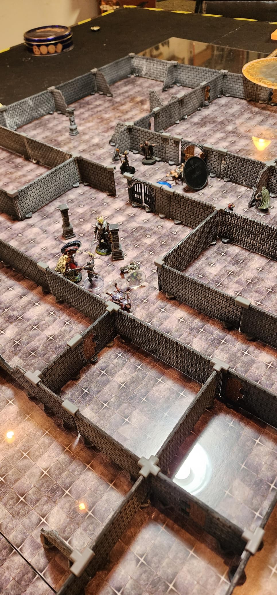 Dirt Cheap Dungeons Knight Dungeon Set - 460pc Mega Dungeon & Castle Kit - 36ft of Linear Walls for 1