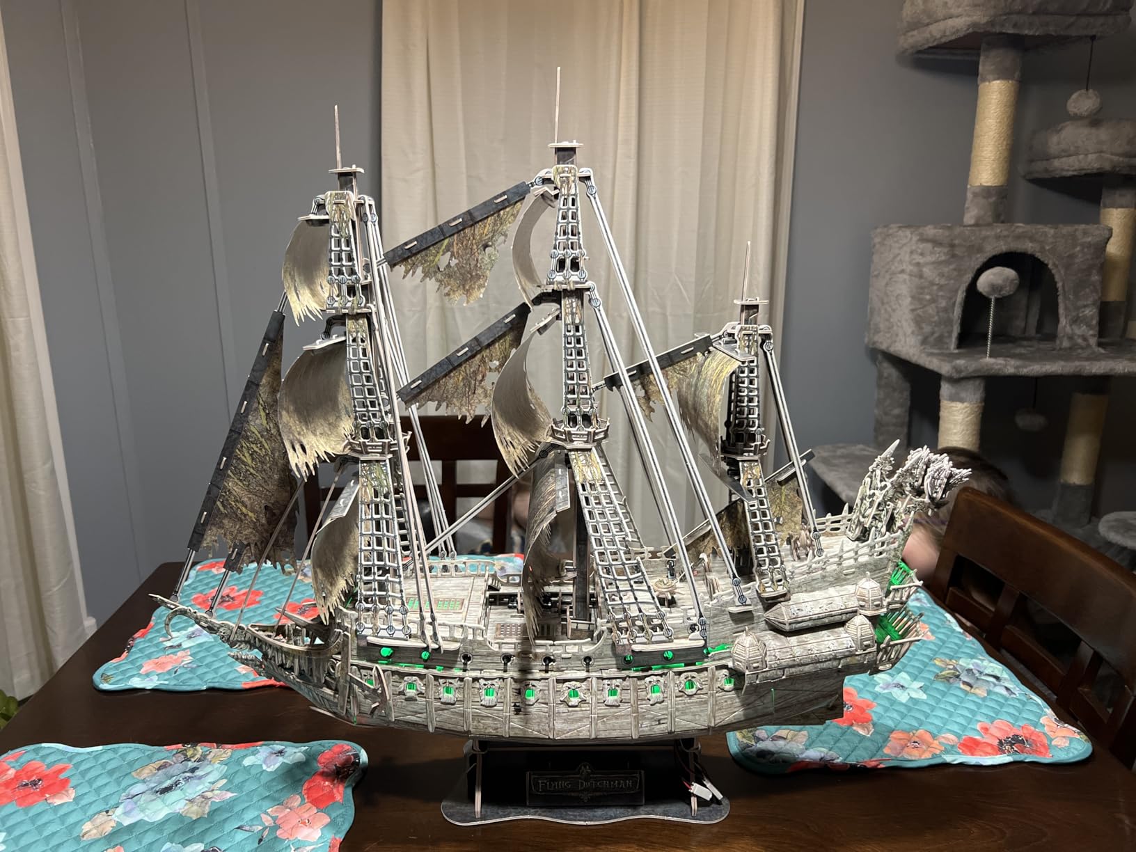 CubicFun 3D Puzzles for Adults - LED Titanic 35'' Large Ship customer photo 2