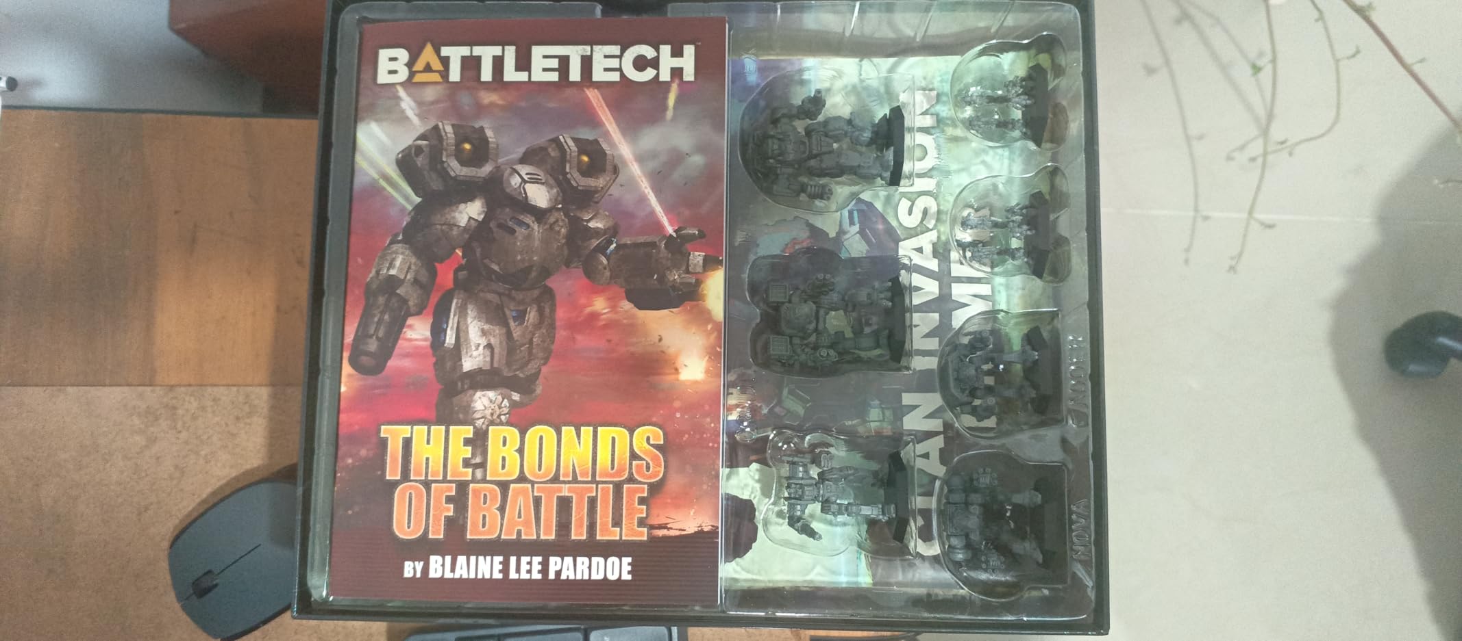 BattleTech Clan Invasion Box Set by Catalyst Game Labs | Clan OmniMechs Expansion with High-Tech Mechs, Elementals, and New Factions | Armored Combat Tabletop Wargame | Ages 14+ customer photo 2
