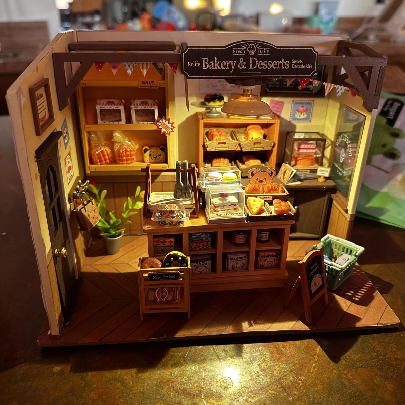 ROBOTIME DIY Dollhouse Kit Mini House with Furnitures Accessories 1:24 Scale Craft Kit - Emily's Flower Shop customer photo 2