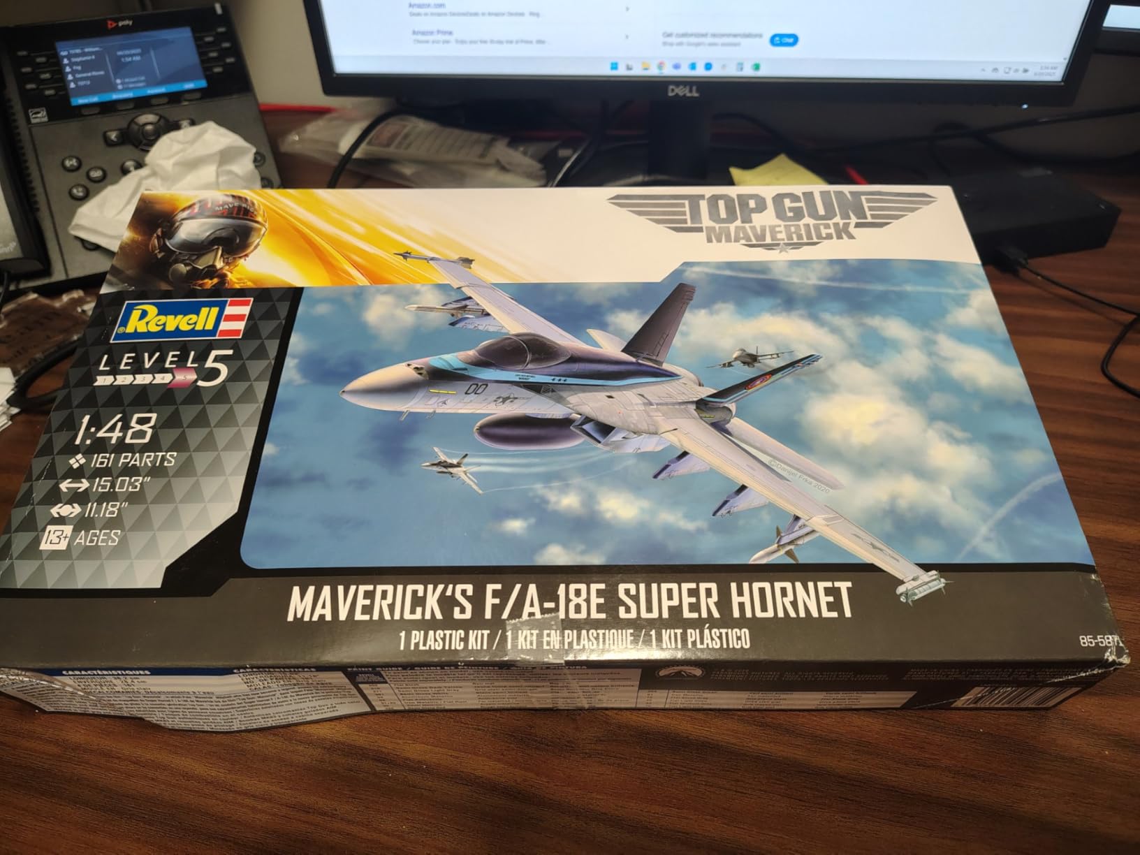 Revell Maverick's F/A-18 Super Hornet customer photo 1
