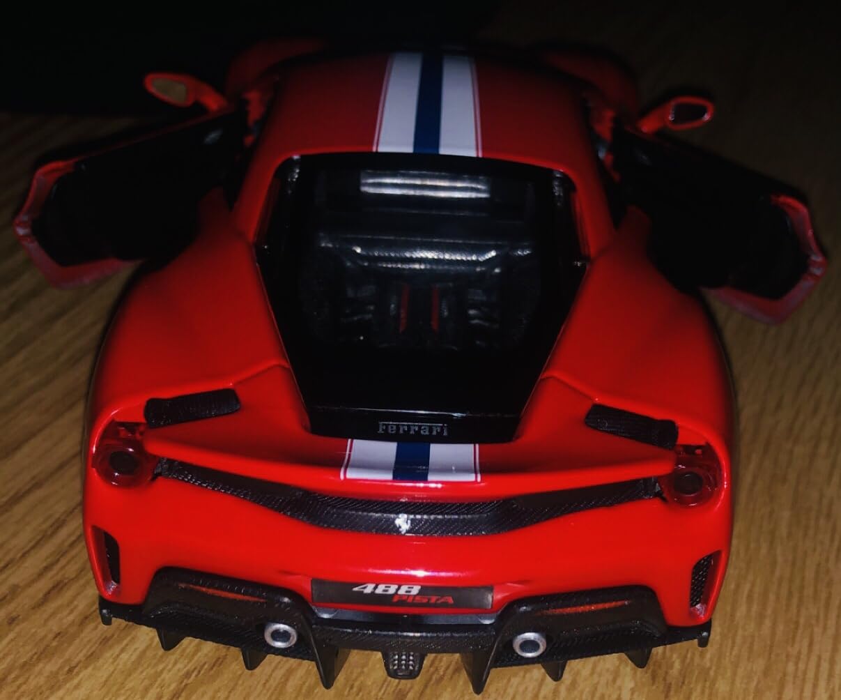 1:24 Assembly Line Ferrari 488 Pista - Red customer photo 1