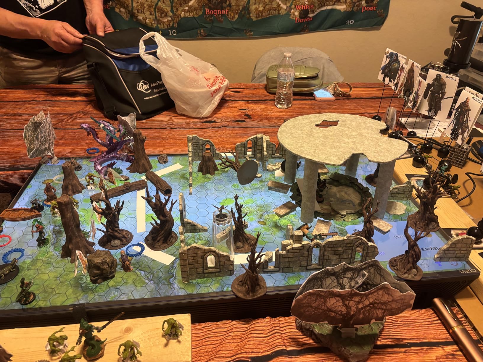 EnderToys Swamp Tree Trunks & Logs - DND Terrain - Tabletop RPG Scenery and Wargame Terrain for 28mm Miniatures customer photo 1