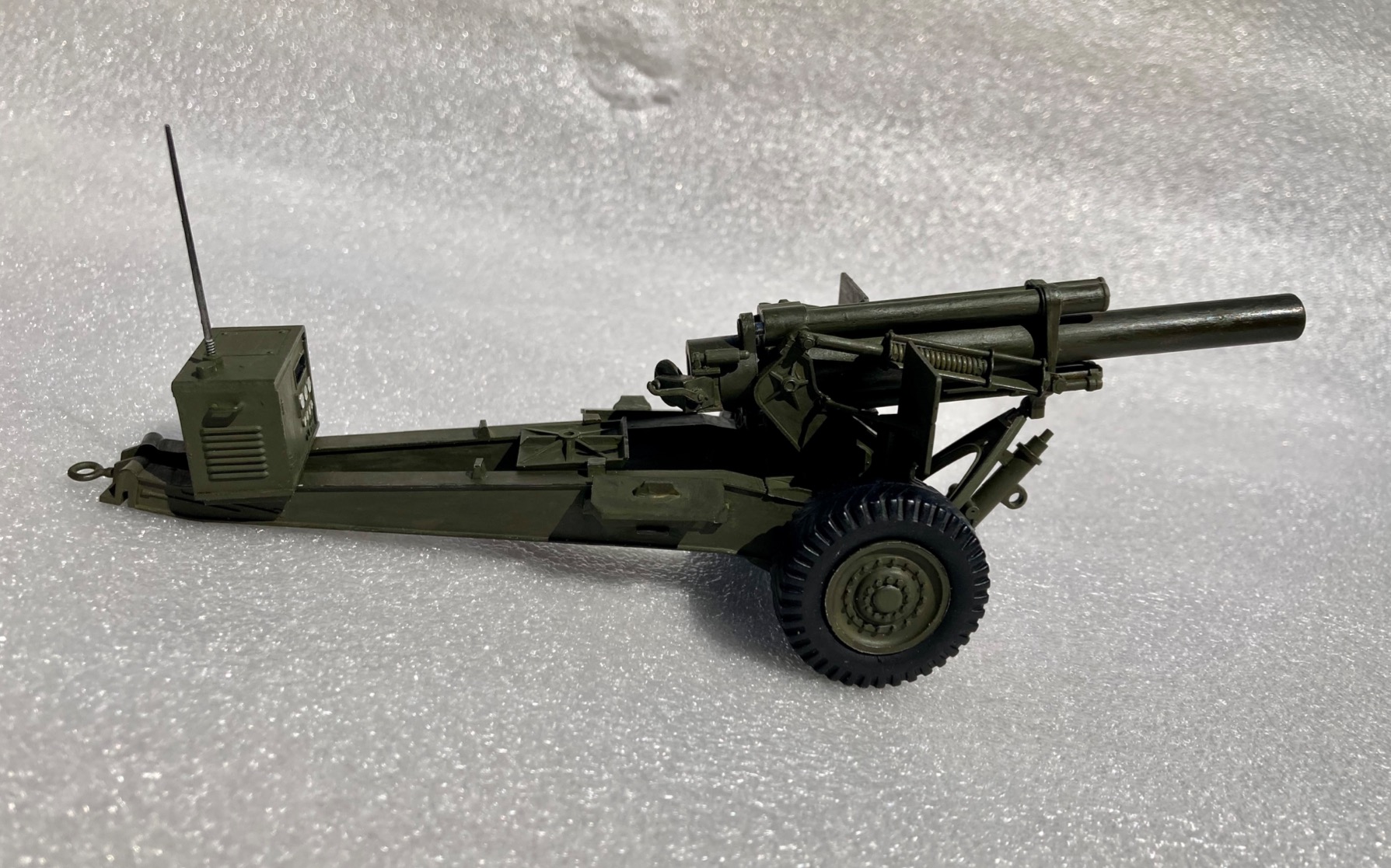 Italeri 6581S 1:35 M1 155mm Howitzer with Crew, Model Making, Construction Kit, Stand Model Making, Crafts, Hobby, Gluing, Plastic Kit, Multi-Coloured customer photo 1