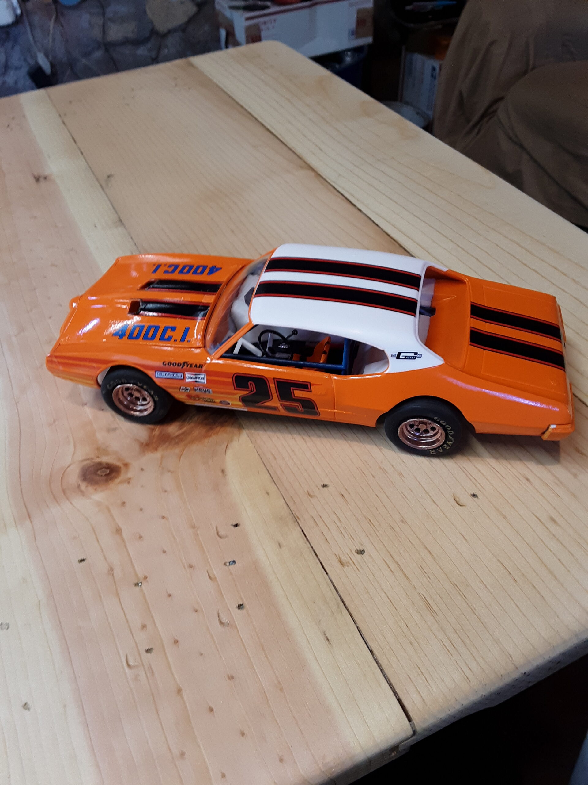 Pontiac GTO Super Stocker 1:25 Plastic Model Kit, Chrome (MPC939M) customer photo 2