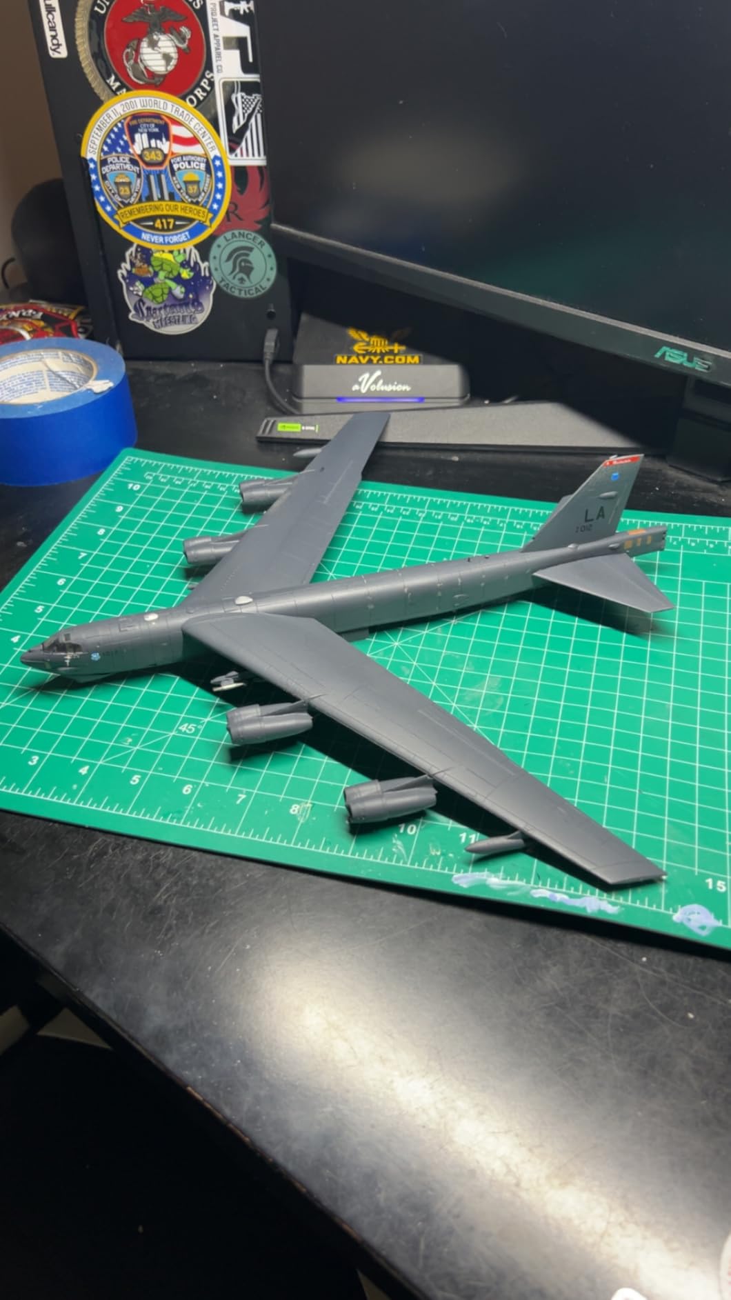 Academy Models ACA12622 1:144 USAF B-52H Stratofortress '20th BS Buccaneers' Model Building Kit customer photo 1