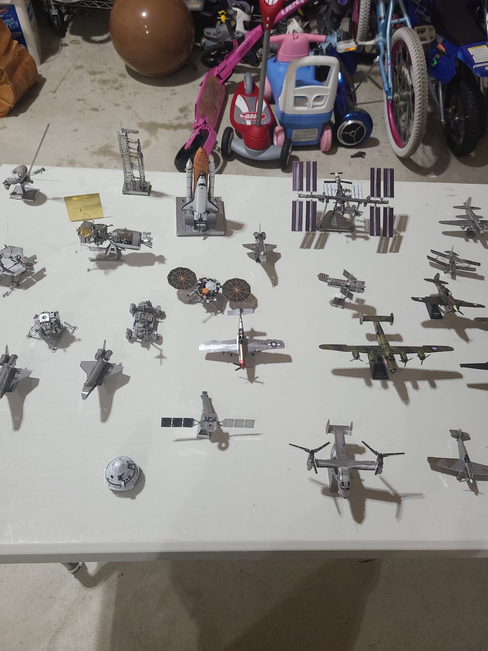 Metal Earth Fascinations Premium Series Space Shuttle Launch Kit 3D Metal Model Kit customer photo 2