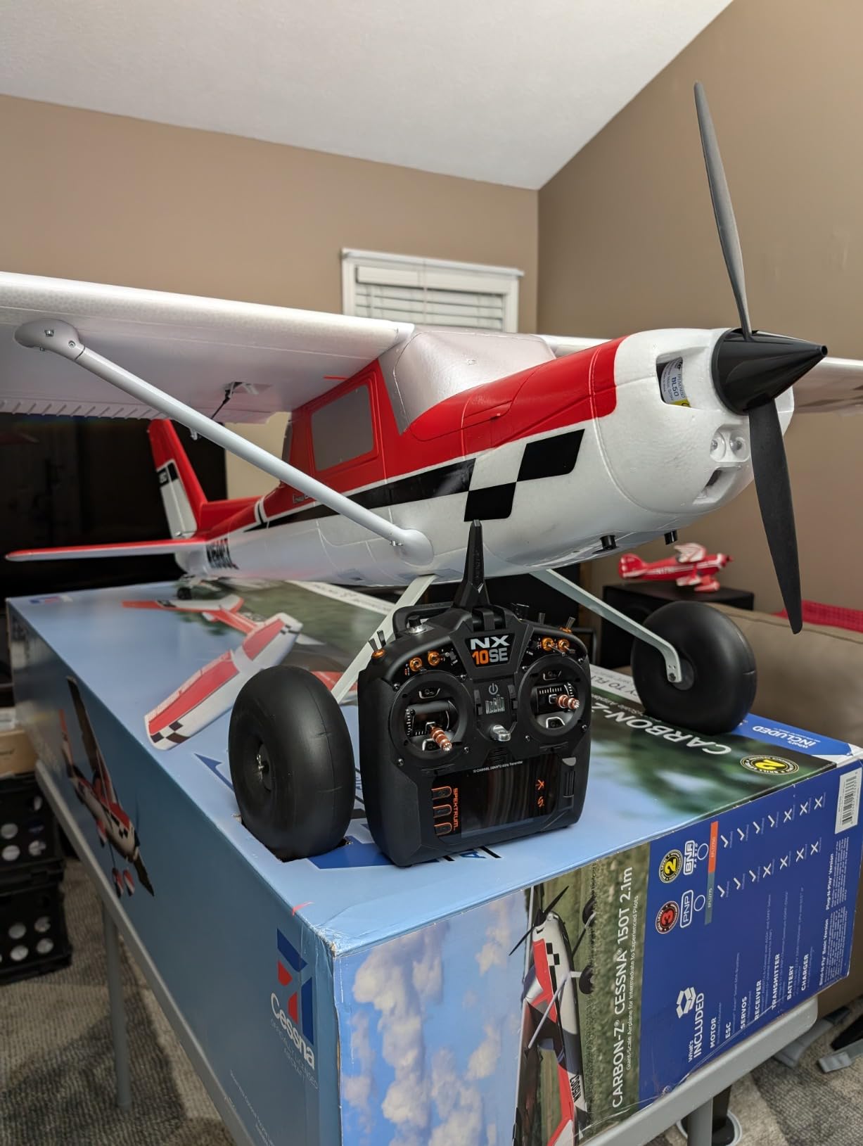 E-flite Carbon-Z Cessna 150T 2.1m BNF Basic Transmitter Battery and Charger not Included customer photo 1