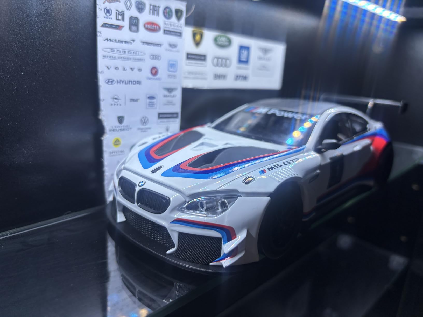 Motor city classics 1:24 2018 BMW M6 GT3 - White - Optimum Diecast customer photo 1