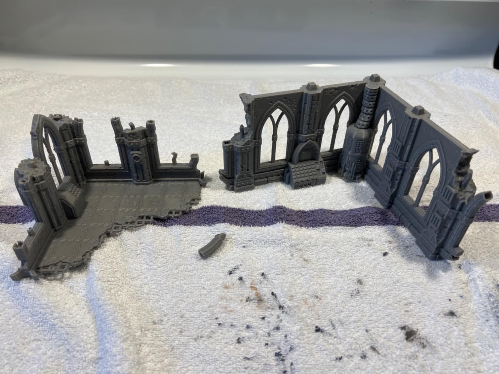 Gothic Sci-Fi Ruins by Terrain4Print (Set C), 3D Printed Tabletop RPG Scenery and Wargame Terrain for 28mm Miniatures customer photo 2
