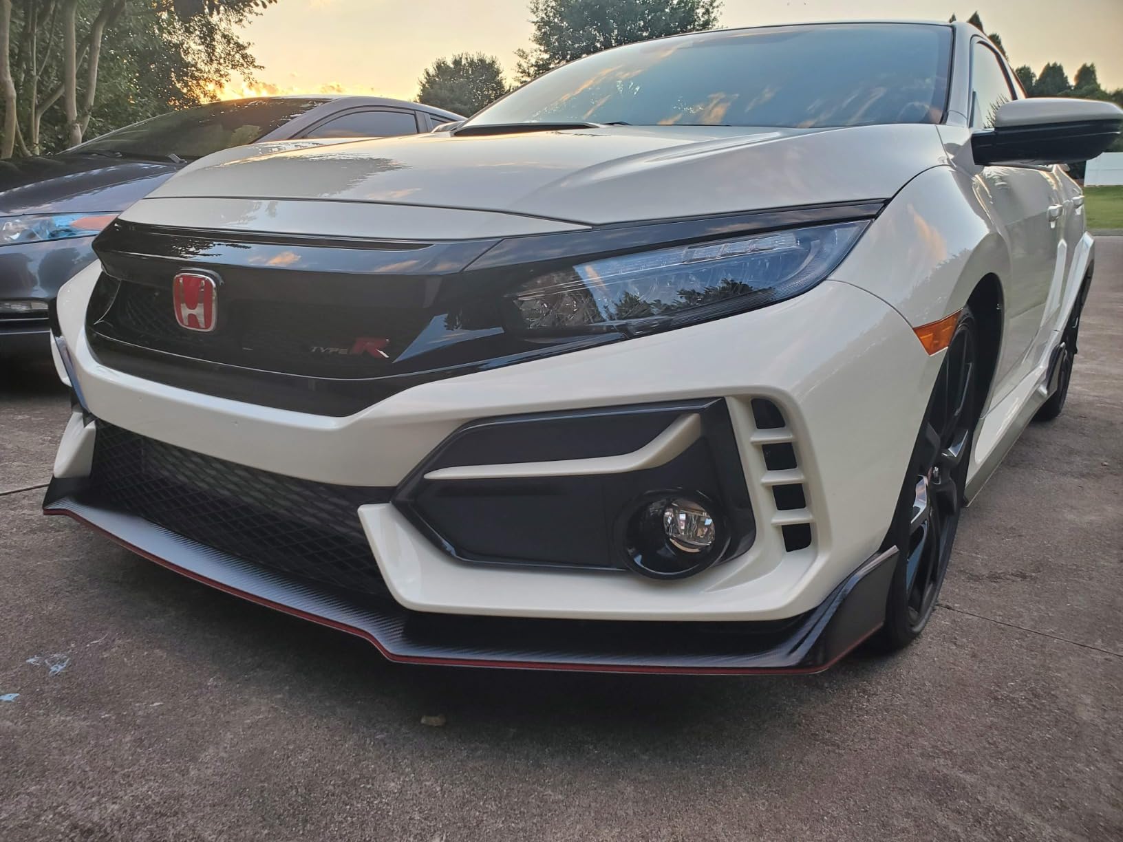 OttOmobile Otto-Mobile 1/18 Civic Type-R GT (FK8) 2020 White OT388 customer photo 1