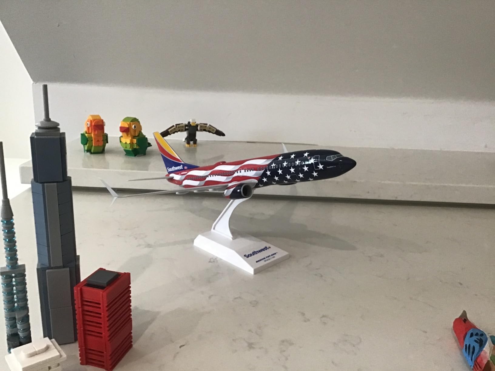 Daron Southwest 737-800 Freedom One 1/130 (SKR1087) customer photo 1