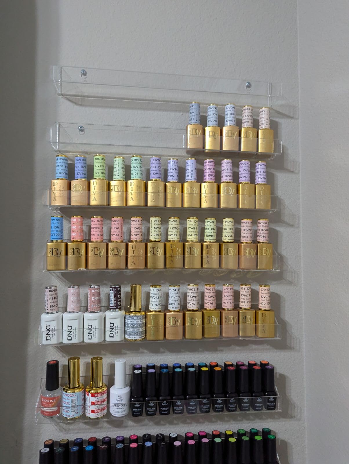 Cerpourt 8 Pack Wall Mounted Shelf,Clear Acrylic Nail Polish Organizer Display, Wall Rack Nail Supplies for Nail Techs customer photo 2