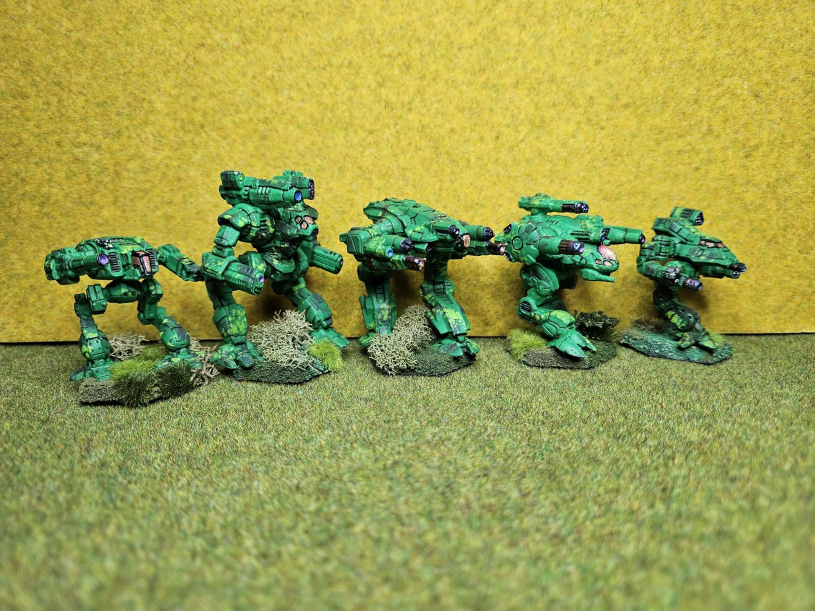 BattleTech Mini Force Pack: Inner Sphere Heavy Battle Lance, Grey, CAT35733 customer photo 2