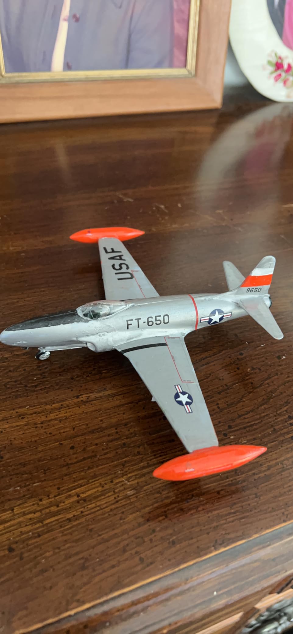 Airfix Vintage Classics F-80C Shooting Star 1:72 British Military Aviation Plastic Model Kit A02043V customer photo 1