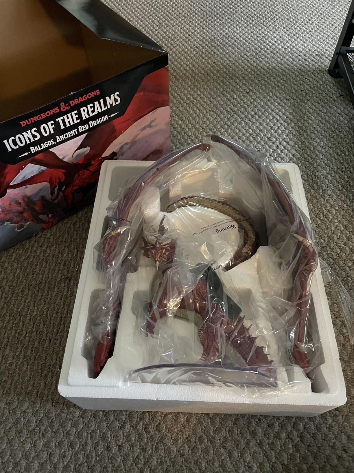WizKids D&D Icons of The Realms: Balagos, Ancient Red Dragon (Gargantuan) customer photo 1
