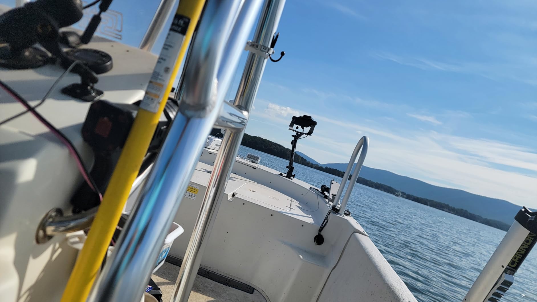 Brocraft Dock & Boat Aluminum Grab Handrail/Safety Grab Bar for Marine, Docks, Decks, Boats, Pools, Hot Tubs customer photo 1