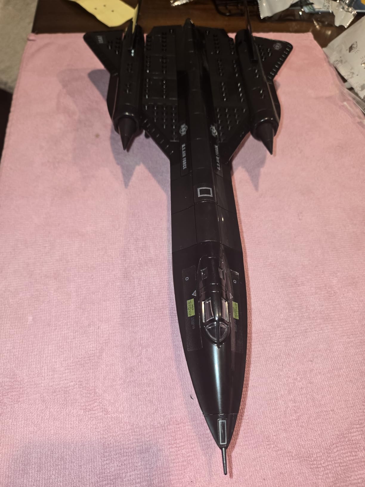 SR 71 Blackbird Jet Building Block Set - 184 Pieces - for Kids and Adults - Fits All Building Bricks customer photo 2