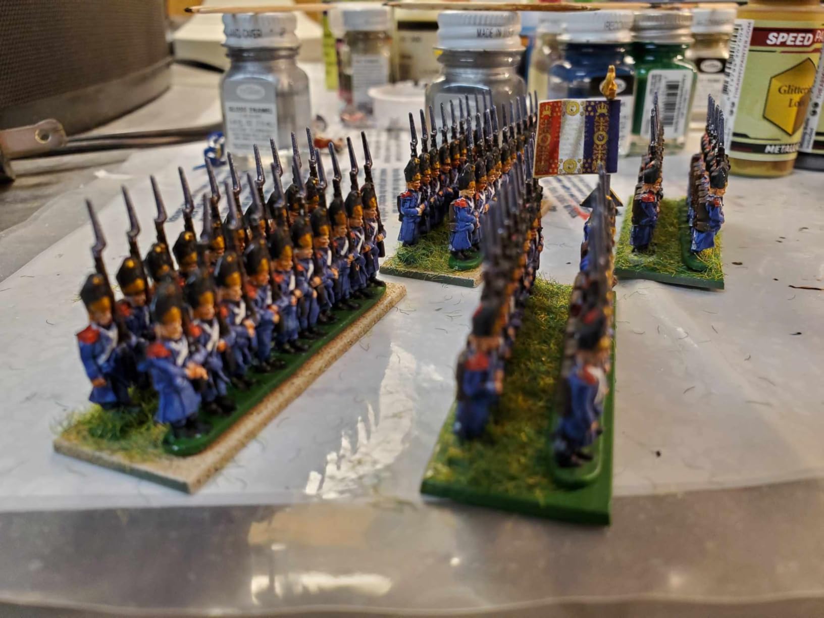 Wargames Delivered Black Powder Epic Battles: The Waterloo Campaign French Middle & Old Guard Tabletop Miniatures - Plastic Paintable 1700-1900 Soldiers, Unpainted 28mm Military Figure customer photo 1