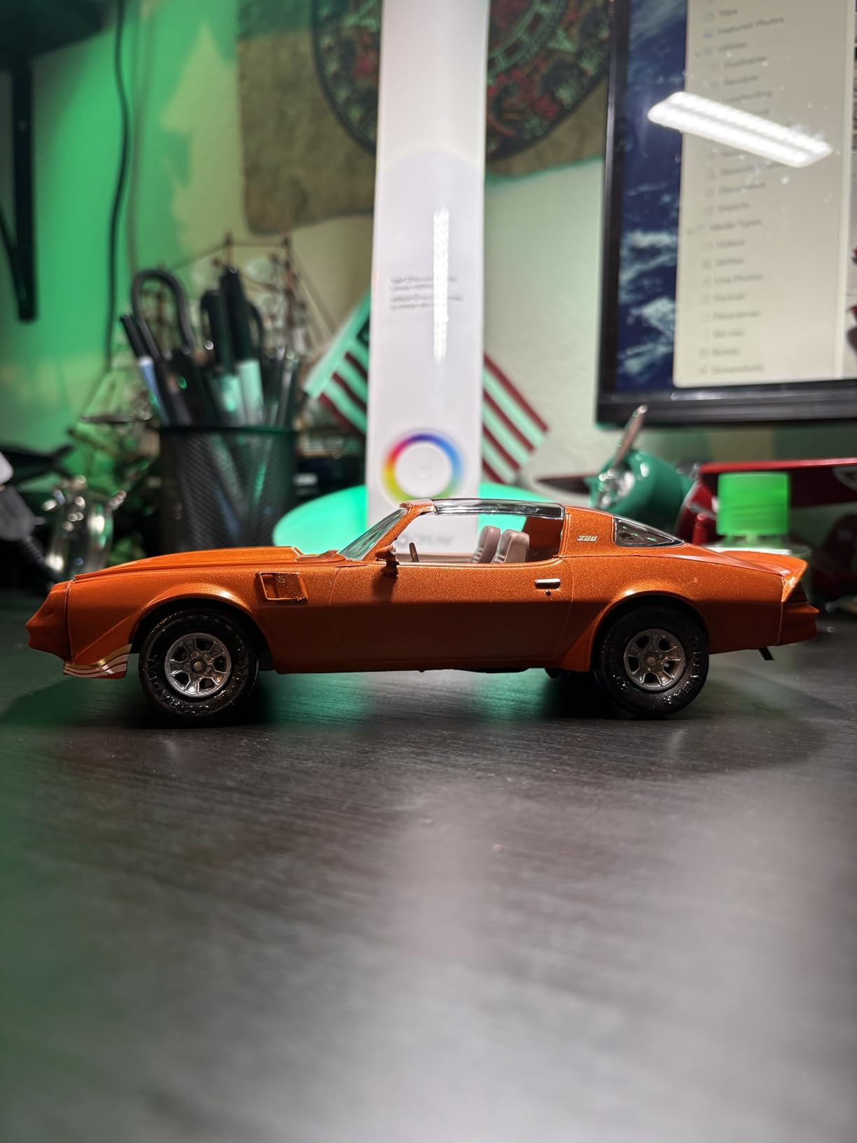 Revell 14526 1981 Chevrolet Camaro 1:25 Scale 37-Piece Skill Level 4 Model Car Building Kit customer photo 1