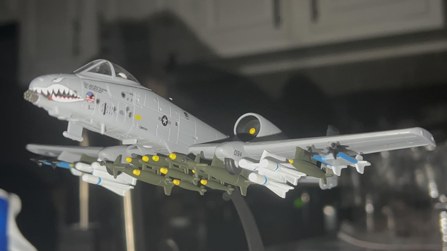 NUOTIE 1/72 A-4 Skyhawk Attack Pre-Build Diecast Metal Aircraft Model Kits U.S. Marine Corps Replica (VMA-242 1st Maw) customer photo 1