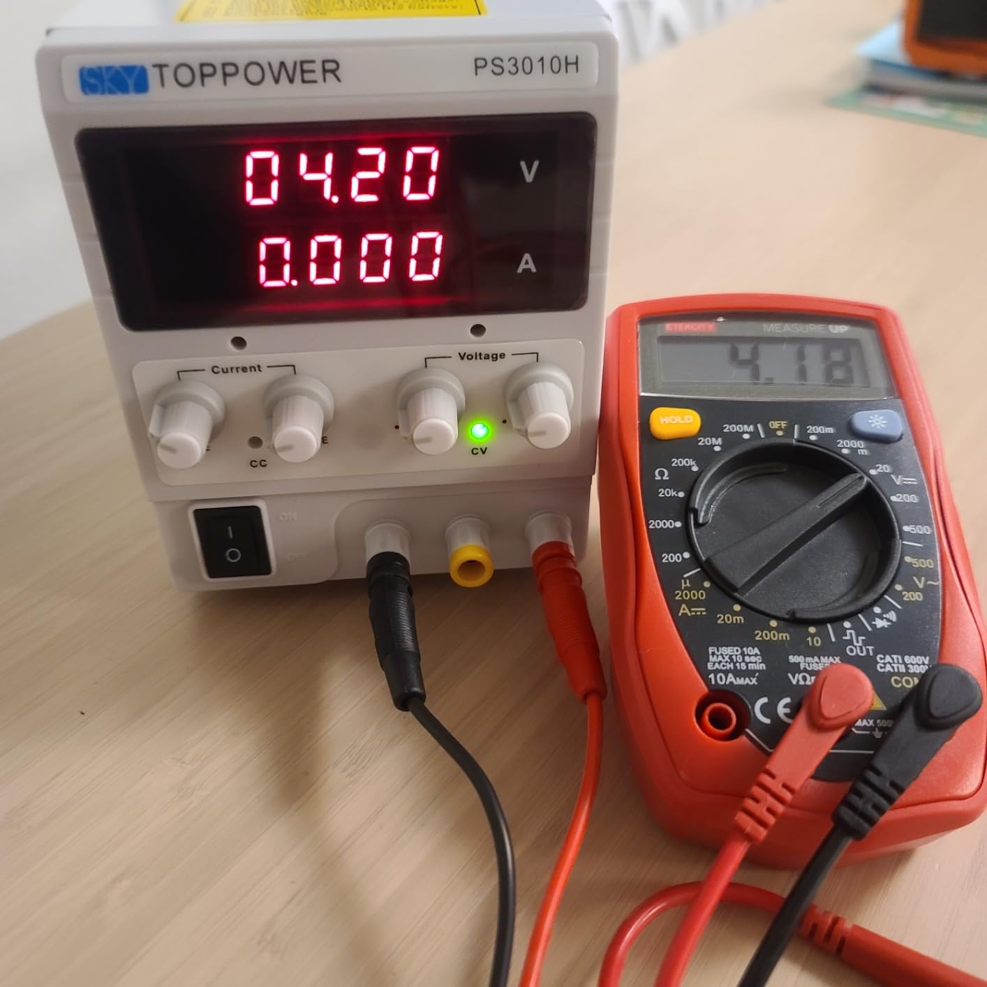 DC Power Supply Variable,0-30V 0-10A Adjustable Regulated Bench Lab Power with 4-Digit Display,for Repairing Phones,Computers,Test,Battery Charging,Electrolytic Power Supply,DIY,Sky TOPPOWER PS3010H customer photo 2