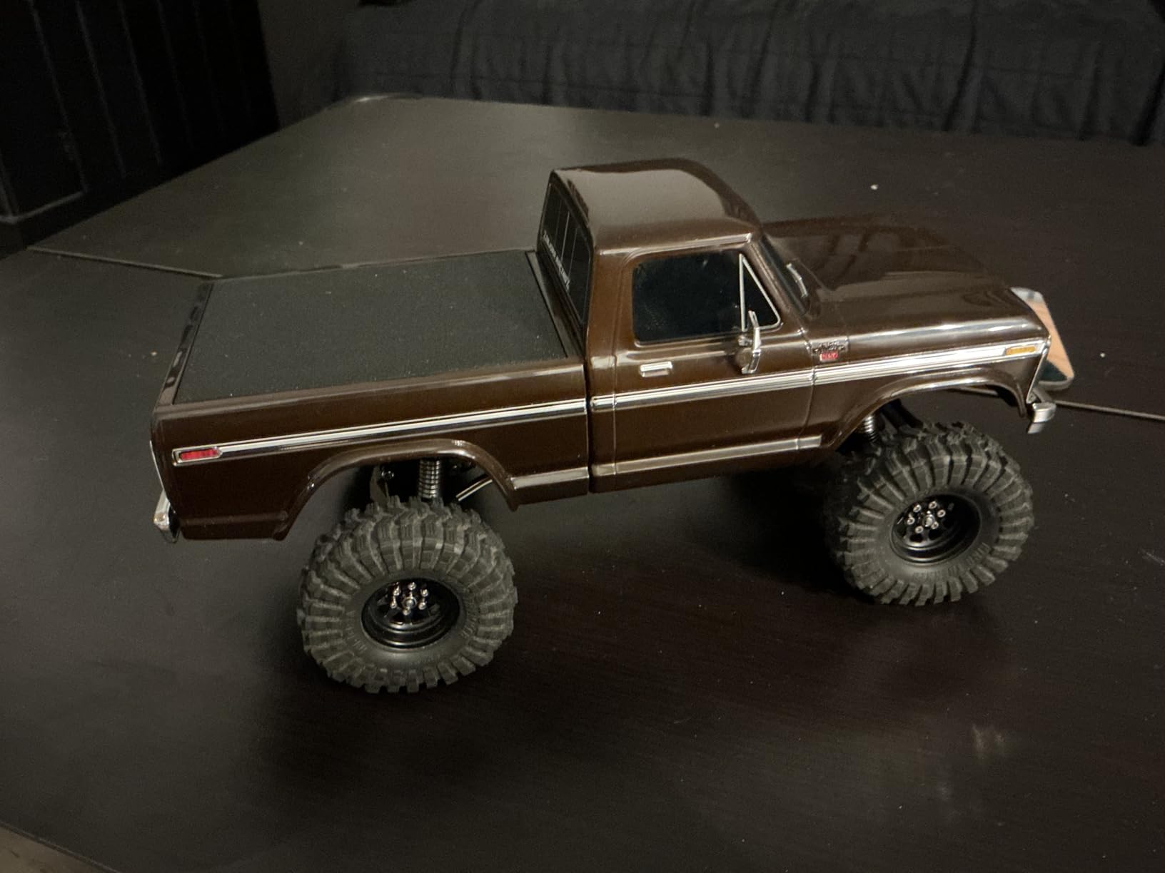 INJORA 1.0 Beadlock Wheel Tires Set -3.78mm Offset Wheel Rims for 1/18 1/24 RC Crawler Car Axial AX24 SCX24 FMS FCX24 TRX4M,Silver(W1004-T1014) customer photo 1