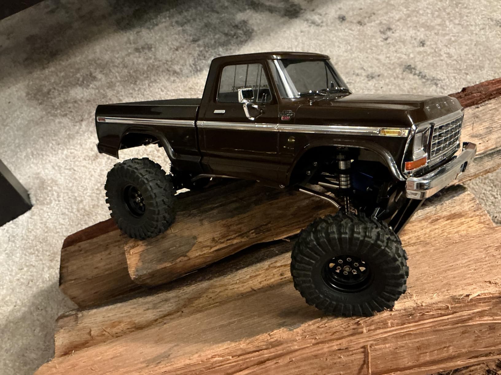 INJORA 1.0 Beadlock Wheel Tires Set -3.78mm Offset Wheel Rims for 1/18 1/24 RC Crawler Car Axial AX24 SCX24 FMS FCX24 TRX4M,Silver(W1004-T1014) customer photo 2