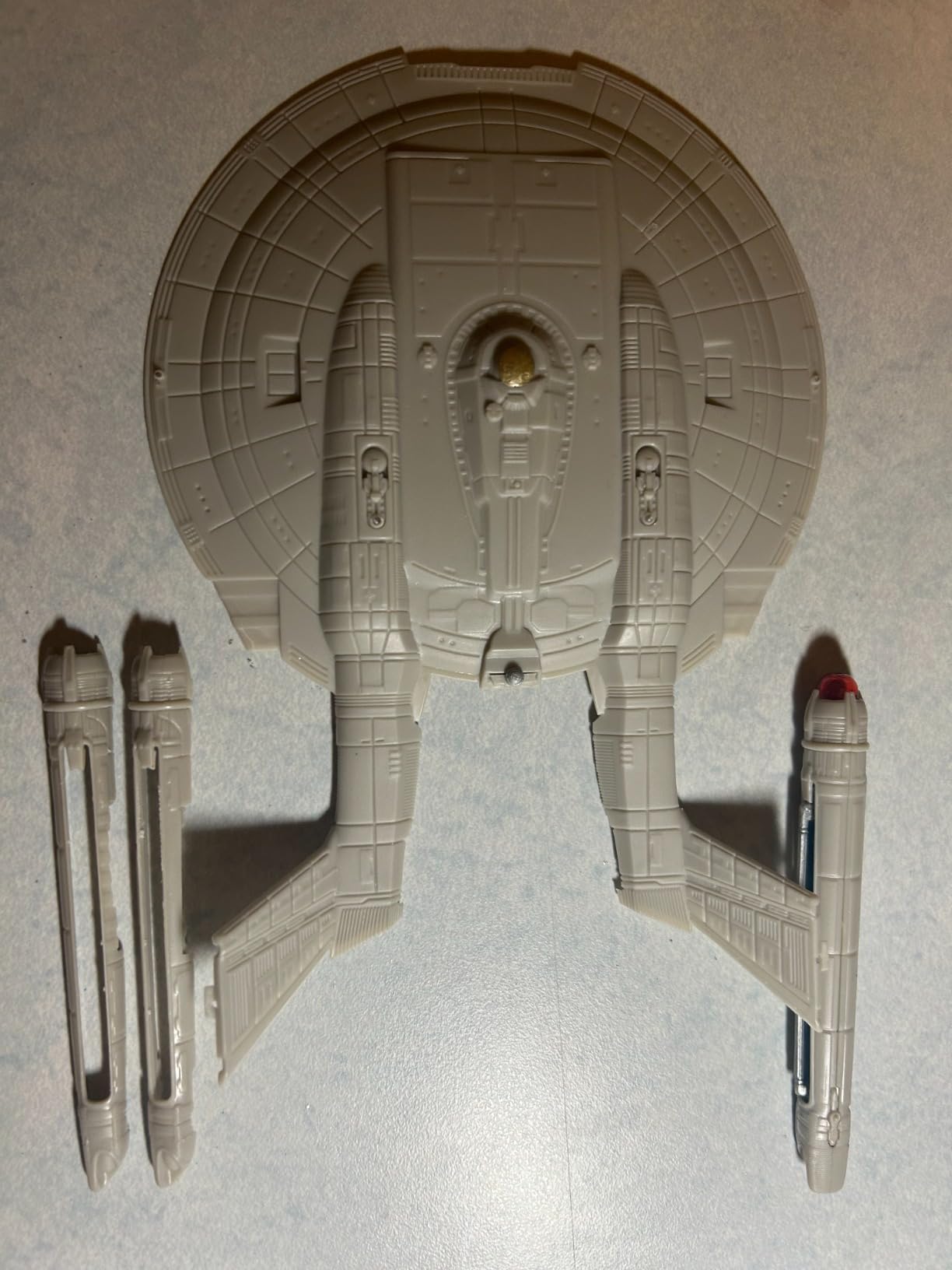 Star Trek 6: The Undiscovered Country Klingon Kronos One 1:350 Scale Model Kit customer photo 1