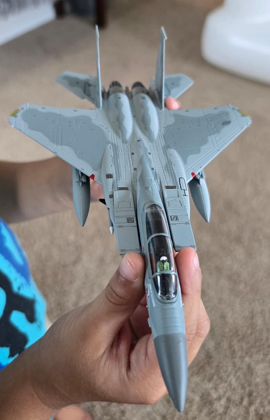NUOTIE Classic American Eagle F-15E Twin-Engine Fighter Pre-Build Model Kits 1:100 Aircraft Alloy Diecast Airplane Military Display Model customer photo 2