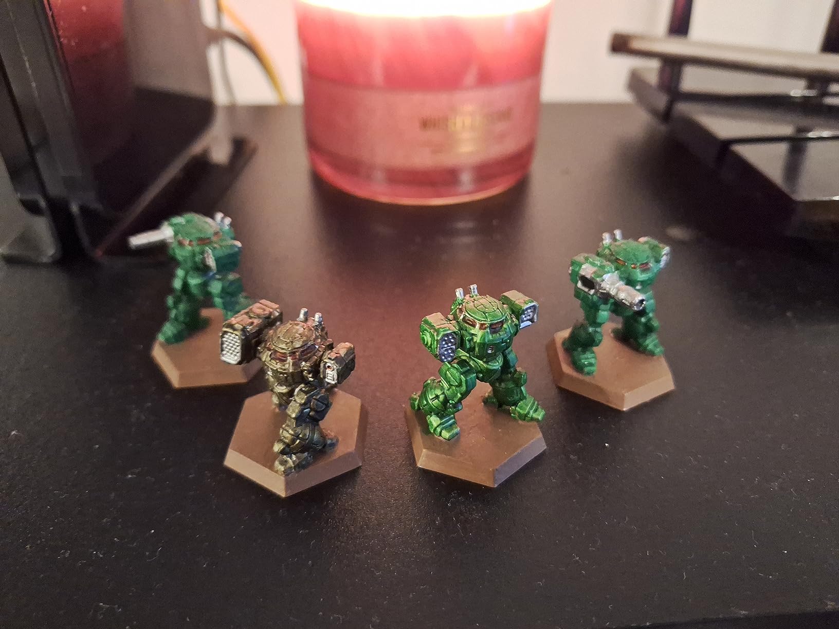 BattleTech UrbanMech Lance Force Pack - Miniatures Wargame for 2+ Players, Ages 14+, 1.5 Hour+ Play Time - Classic Mech Warfare Collection by Catalyst Game Labs, Grey customer photo 1
