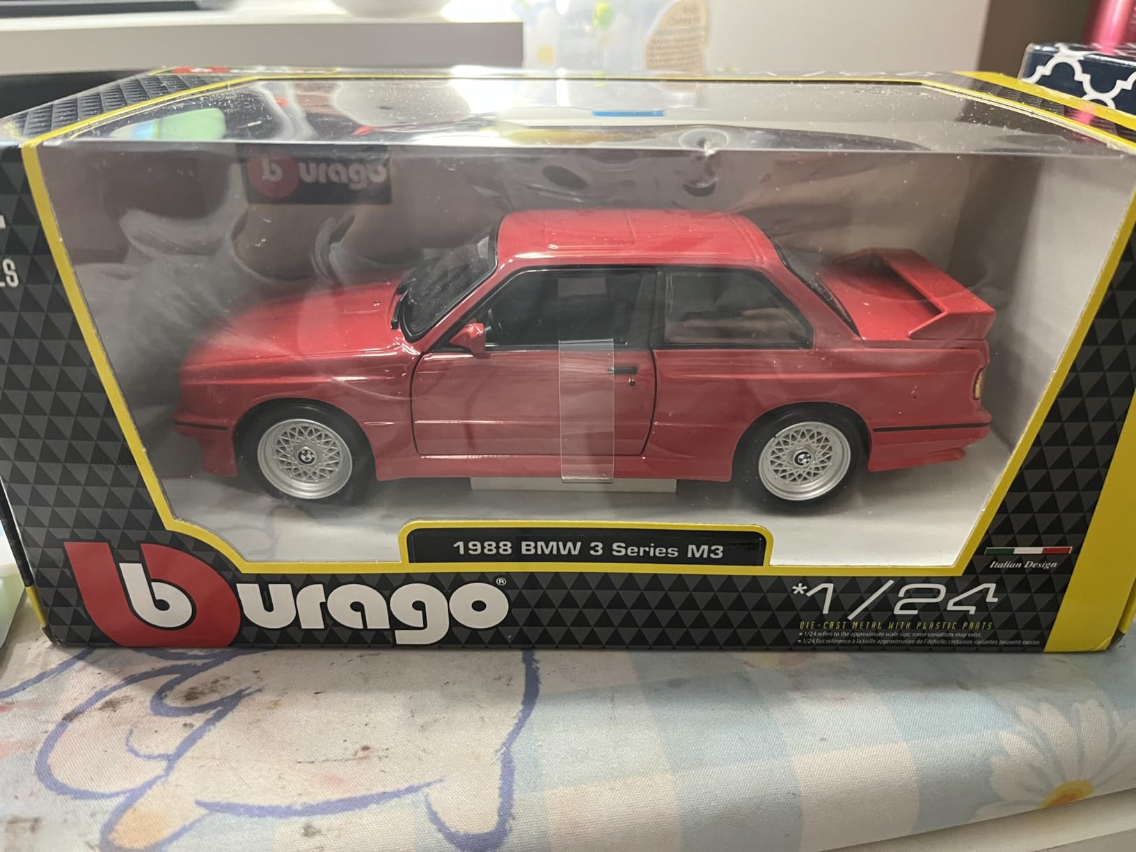 1988 3 Series M3 E30 Red 1/24 Diecast Model Car by Bburago 21100RD customer photo 1