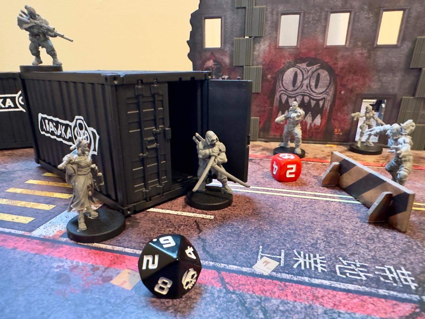 Monster Fight Club Cyberpunk Red Combat Zone Miniatures Expansion: Edgerunners 1 Starter Gang customer photo 1