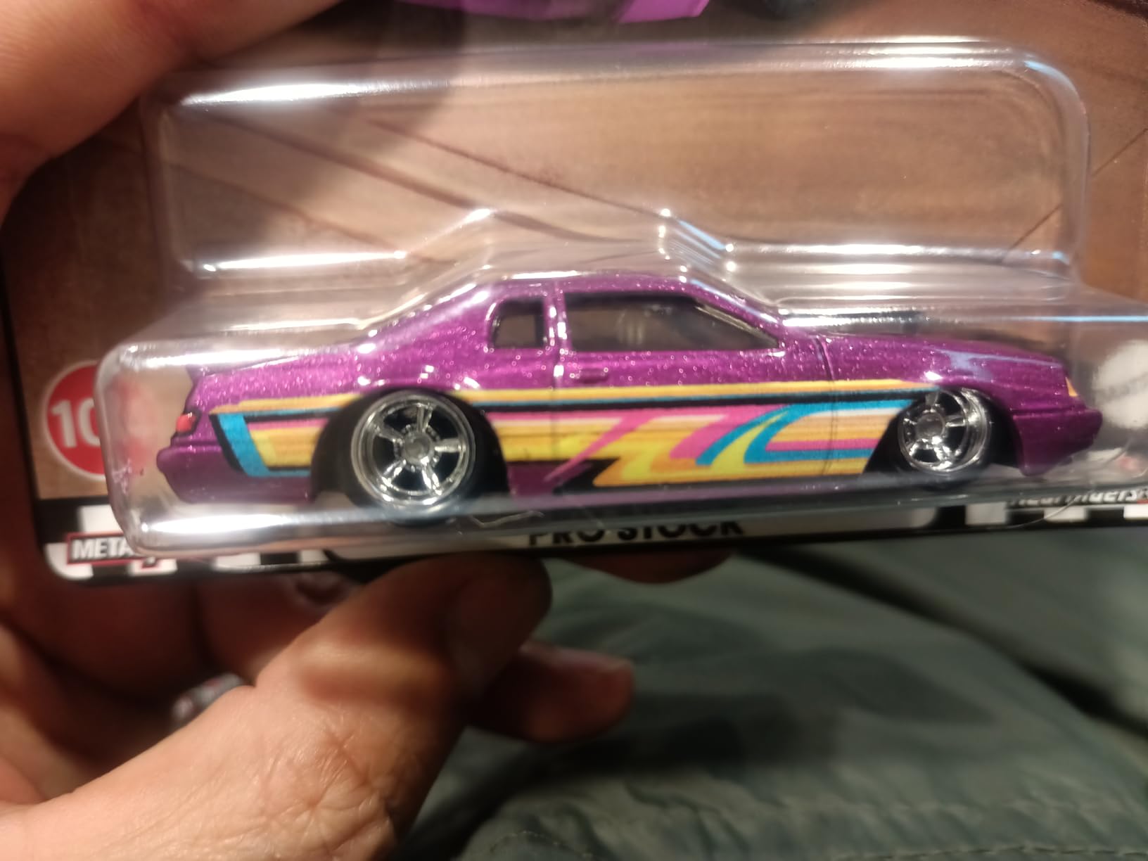 Hot Wheels Premium Boulevard Die-Cast '86 Ford Thunderbird Pro Stock, Metal, 1:64 Scale Model customer photo 2