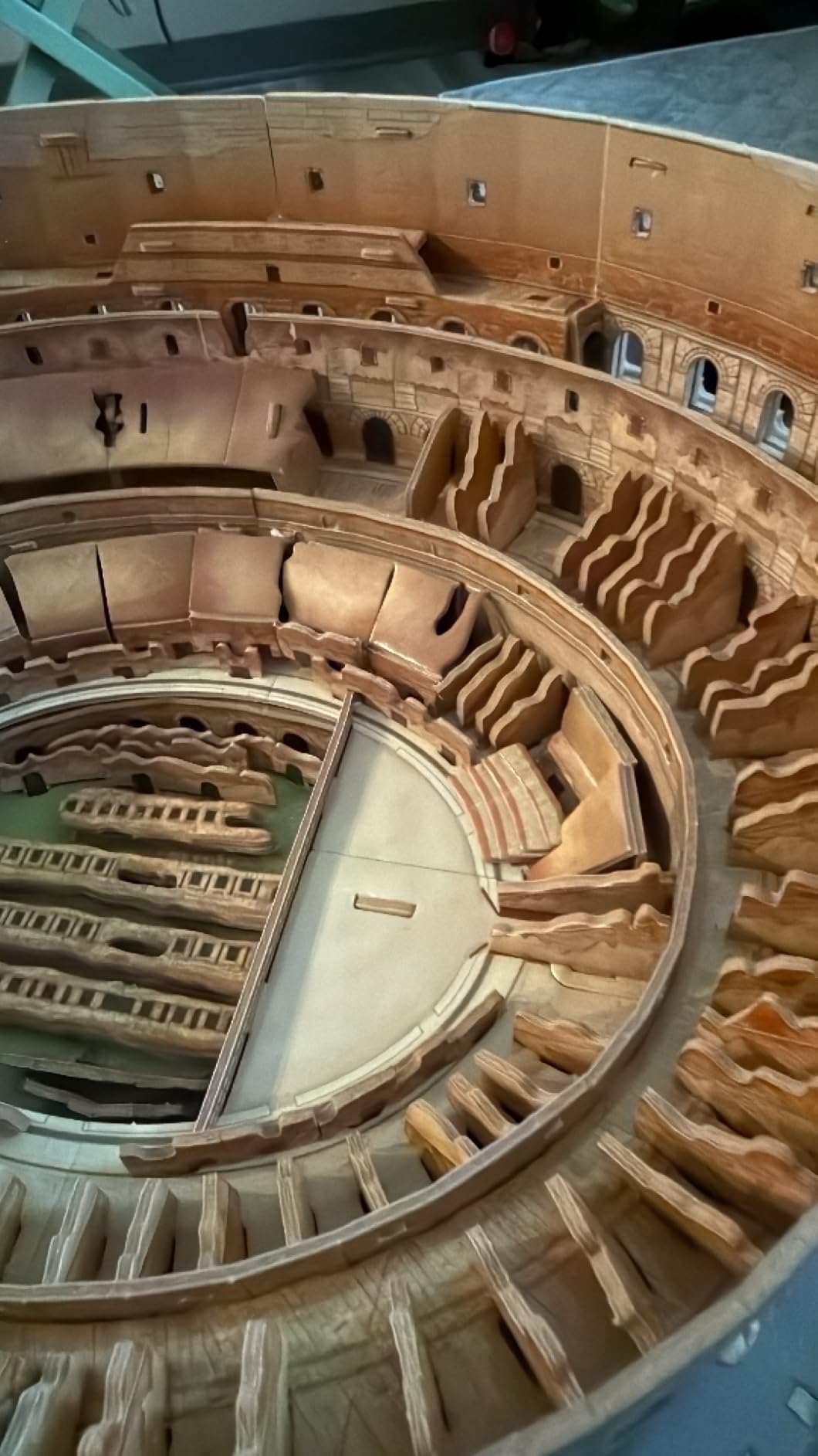 CubicFun 3D Puzzles for Adults Kids New Version Italy Rome Colosseum Jigsaw Puzzle DIY Building Model Kit Birthday Gift for Boys Girls Age 10+, 163 Pieces Easter Gift customer photo 2