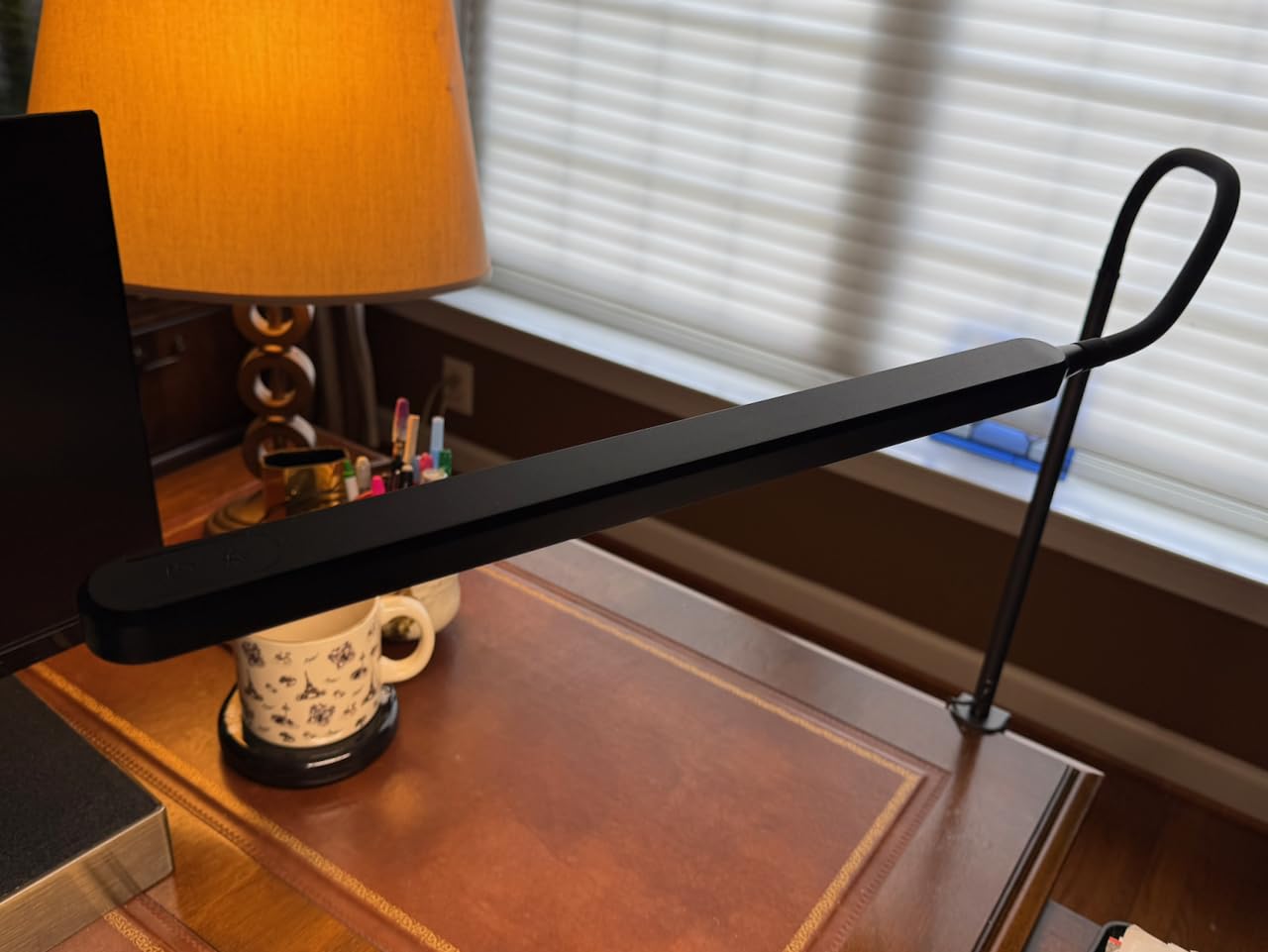 SUPERDANNY Eye-Caring LED Desk Lamp 360° Flexible Gooseneck Work Lamp with Desk Side Clamp Touch Control 3 Light Colors Smooth Dimming Task Lighting customer photo 1