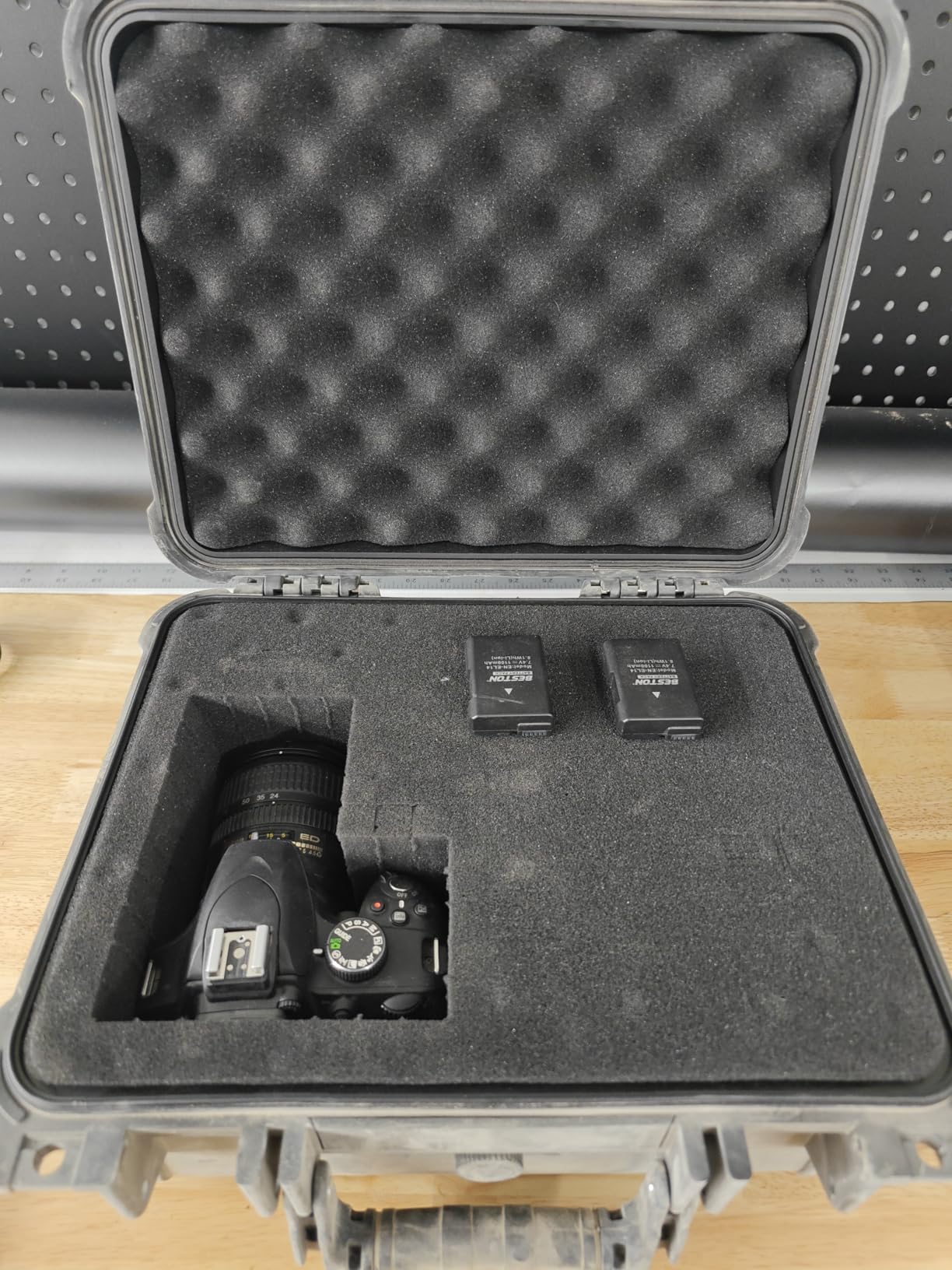 Jack Boss Hard Case, 13.6 x 11.4 x 6 Inch Portable Weather Waterproof Protective Camera Case with Customizable Foam, Fit Use of Drones, Camera, Equipments,Black customer photo 2