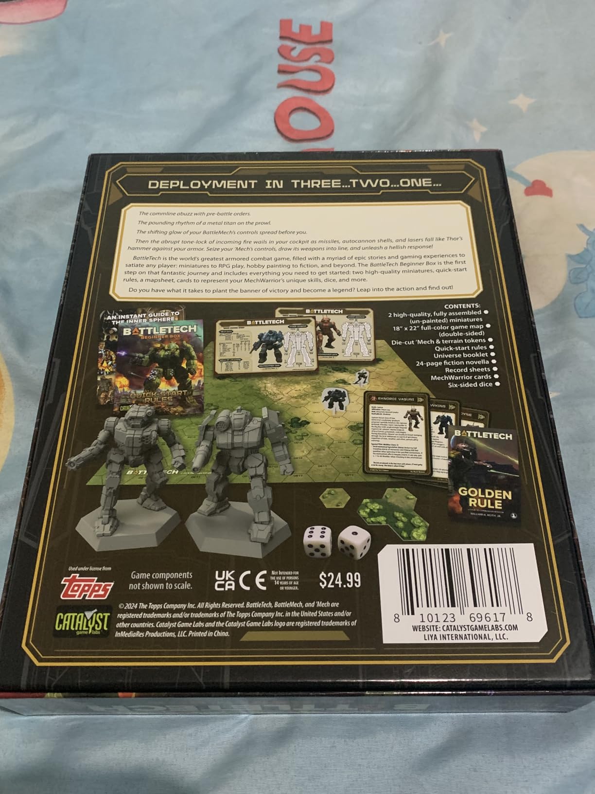 BattleTech Beginner Box 40th Anniversary by Catalyst Game Labs | 2 Players | Ages 14+ | Miniatures Wargame Starter Set with 2 Mech Miniatures, Mapsheet, Dice, Quick-Start Rules & MechWarrior Cards customer photo 2