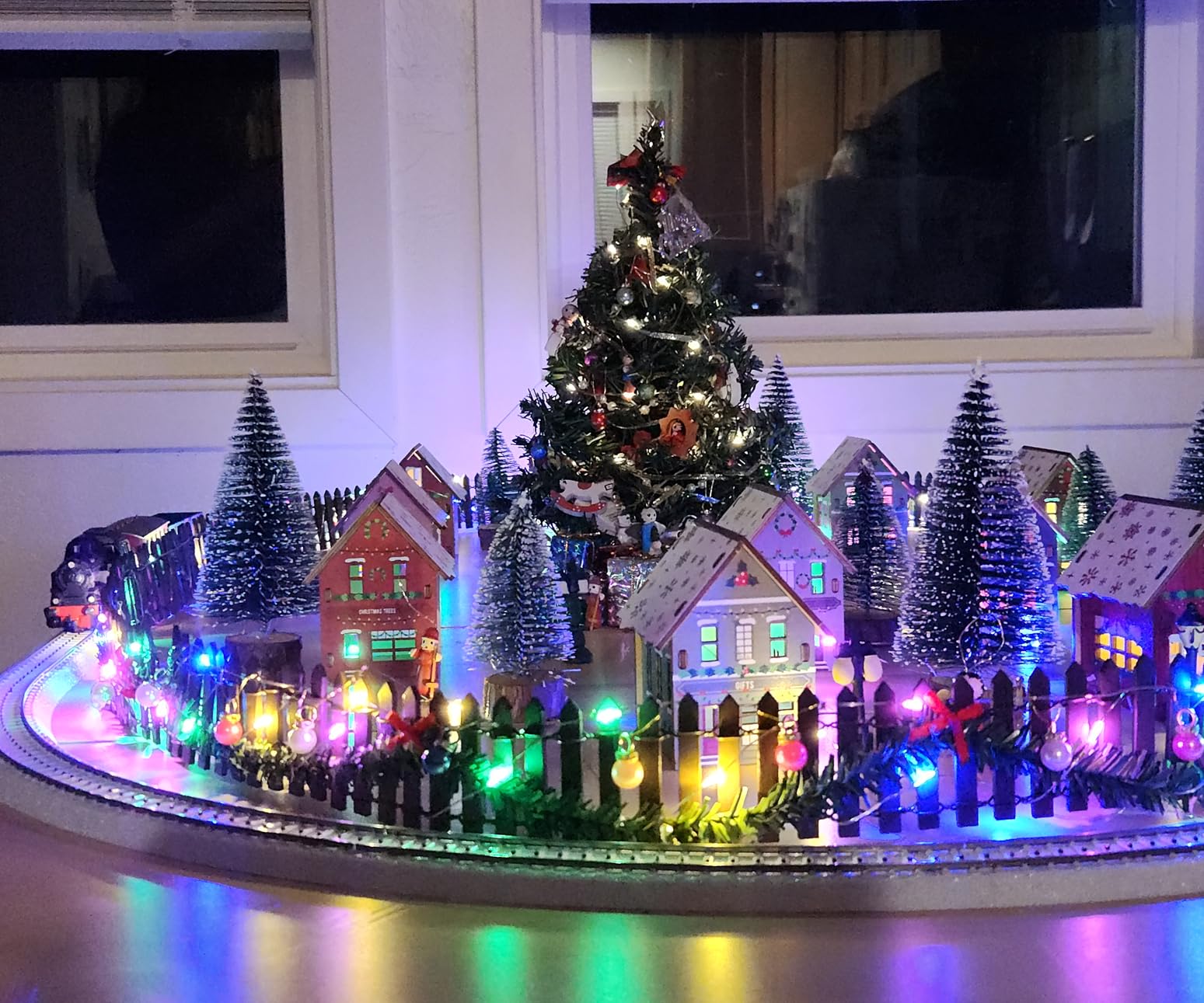 Start Up - Christmas Starter Set, Track Distance H0, for Children from 6 Years customer photo 1